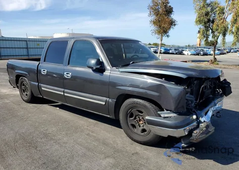 2004 Chevrolet Silverado C1500 from USA, damaged, VIN 2GCEC13T741413150